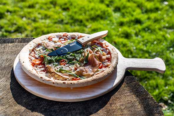 COSY&TRENDY - PIZZA SERVEERPLANK 435X320X12MM RUBBERWOOD