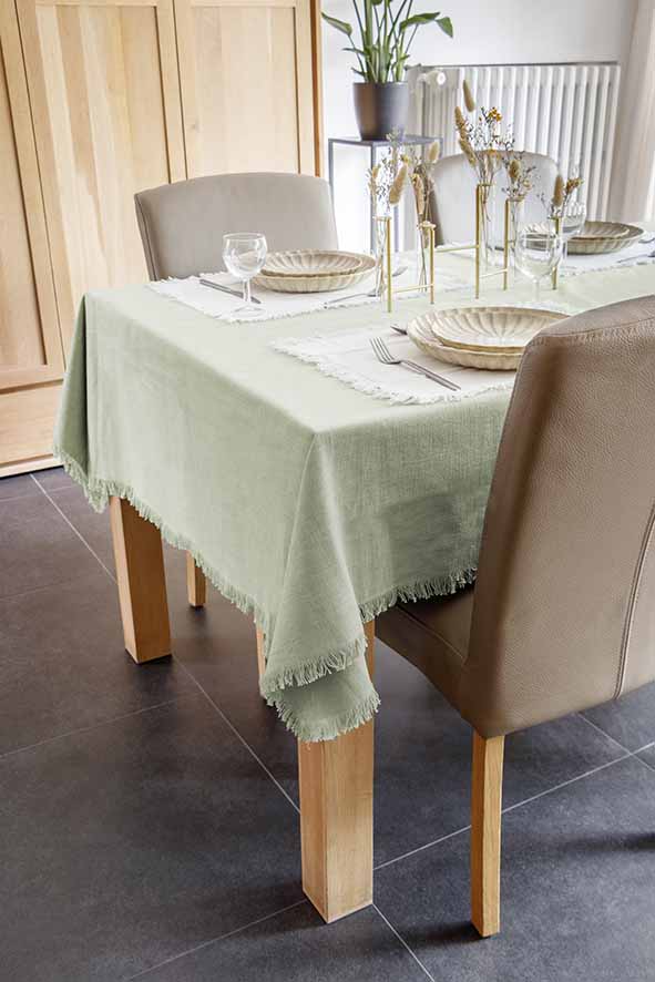 Cosy@home Tafelkleed Fringes – Groen 350 × 140 cm