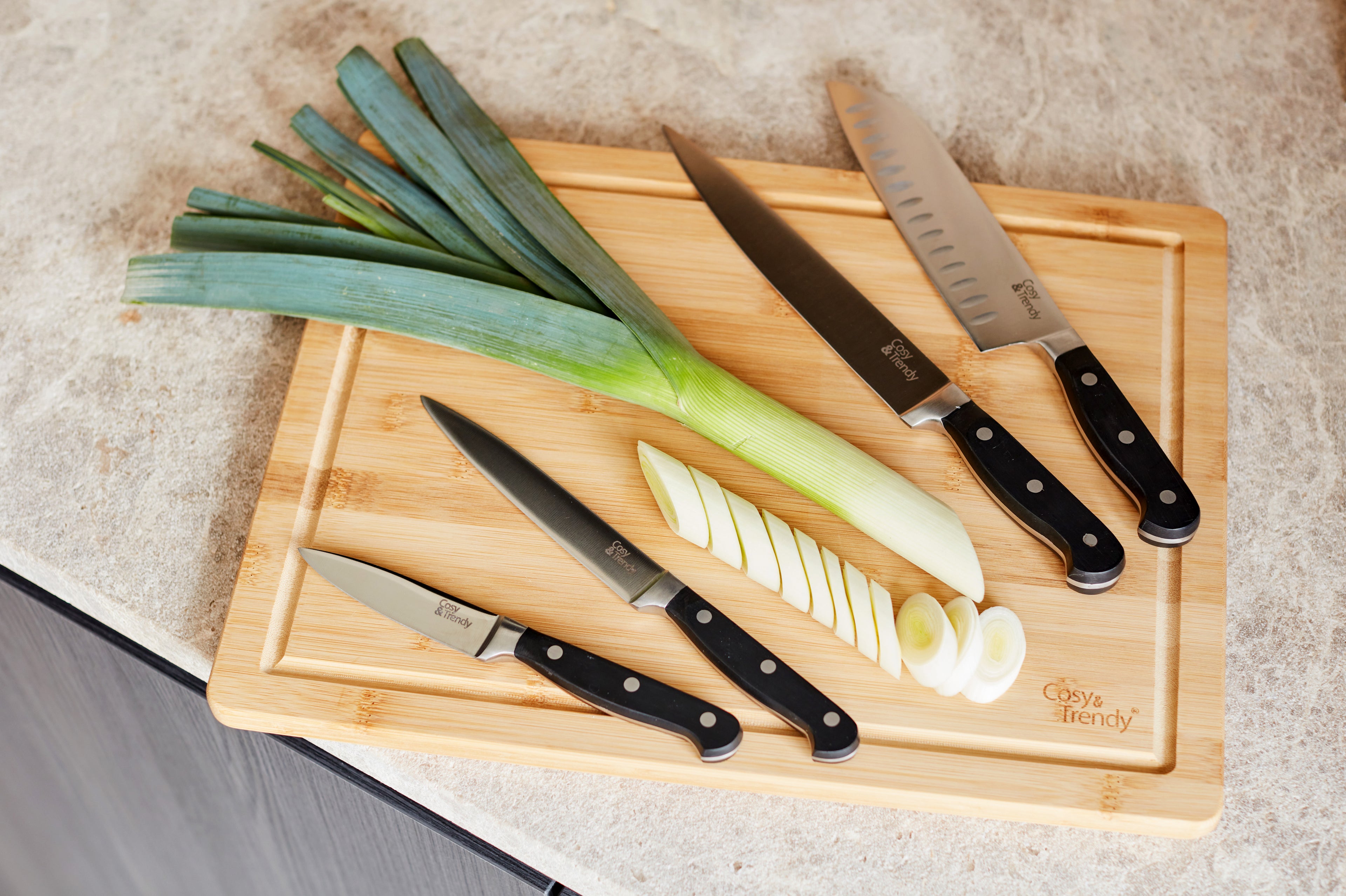 GABON BAMBOO MEAT BOARD 34X30CM