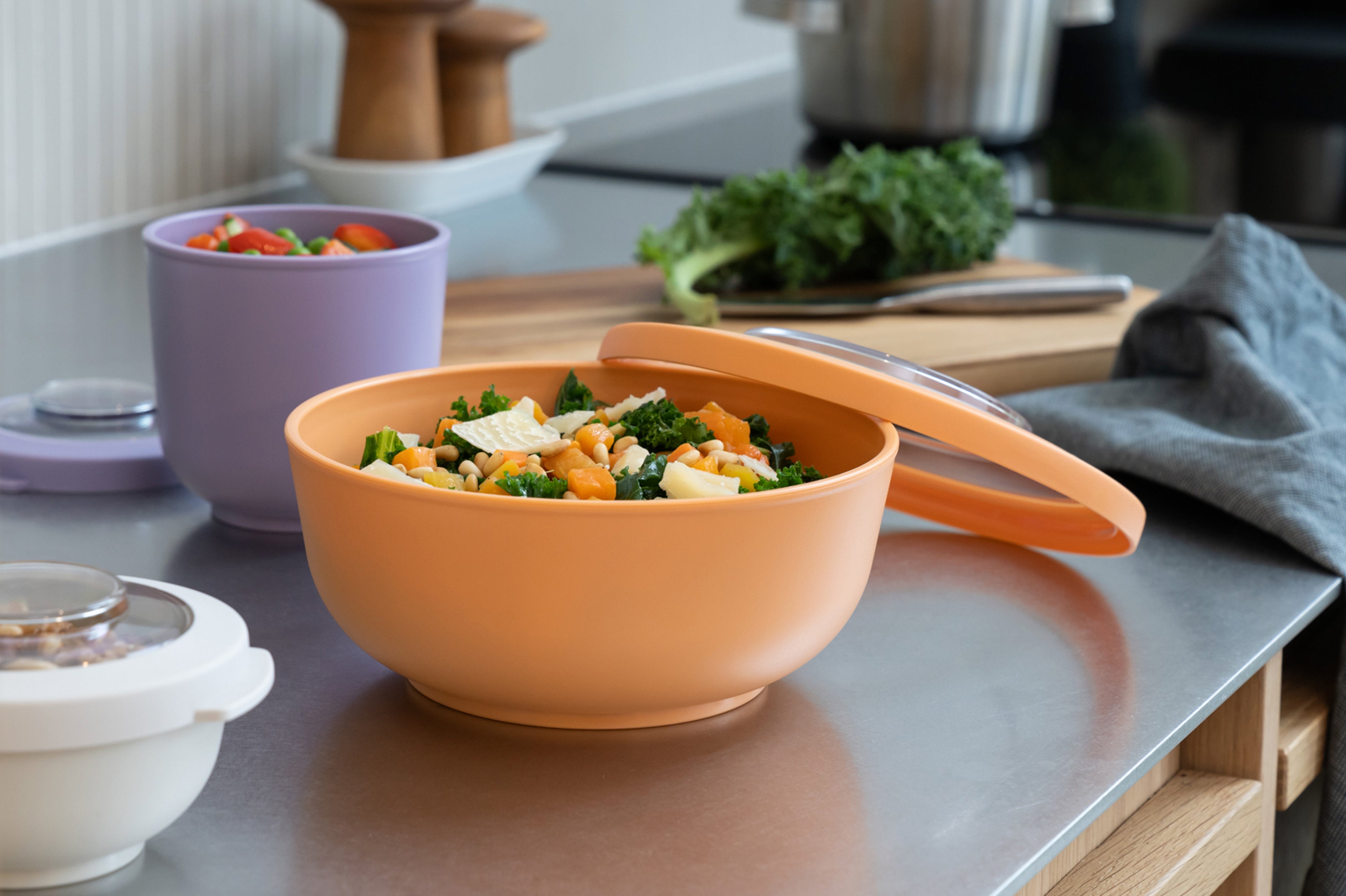 AMUSE TYLLA FOODBOWL 1000ML PEACH D17,3XH8,9CM