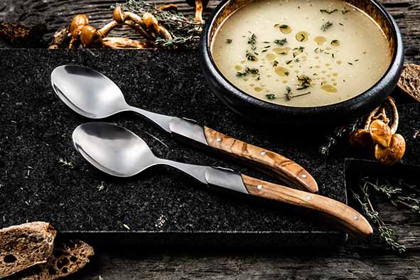 Laguiole Luxury Line – Lepelset van 6 met olijfhouten handvat