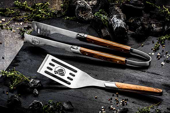 LUXURY LINE BARBECUESET 2PCS OLIJFHOUT