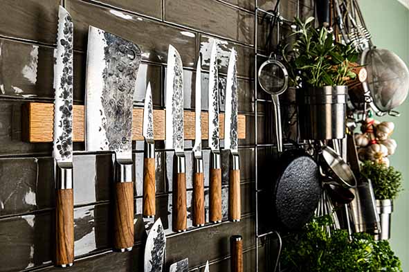 OLIVE SANTOKUMES 18CM