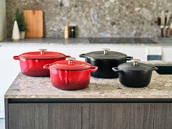 Cosy & Trendy Fontestic Gusseisen-Schmortopf 24 cm - 4,6L mit Deckel (Traditional Red)
